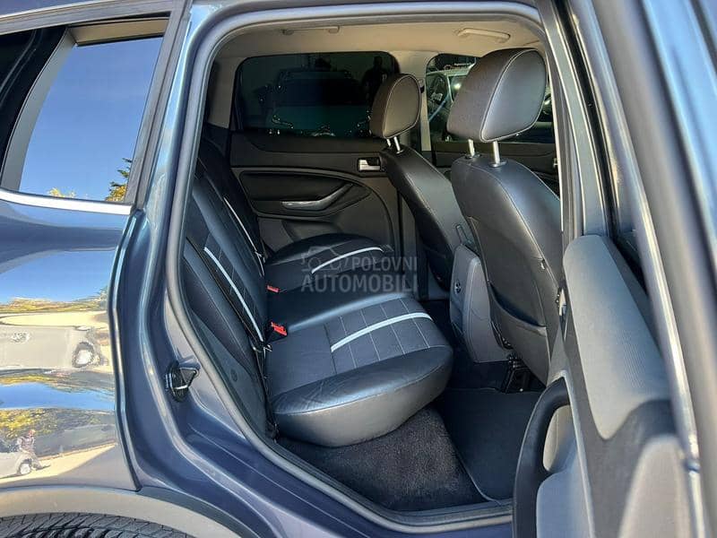 Ford Kuga 2,0tdci TITANIUM