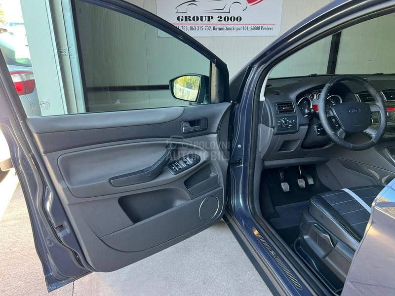 Ford Kuga 2,0tdci TITANIUM