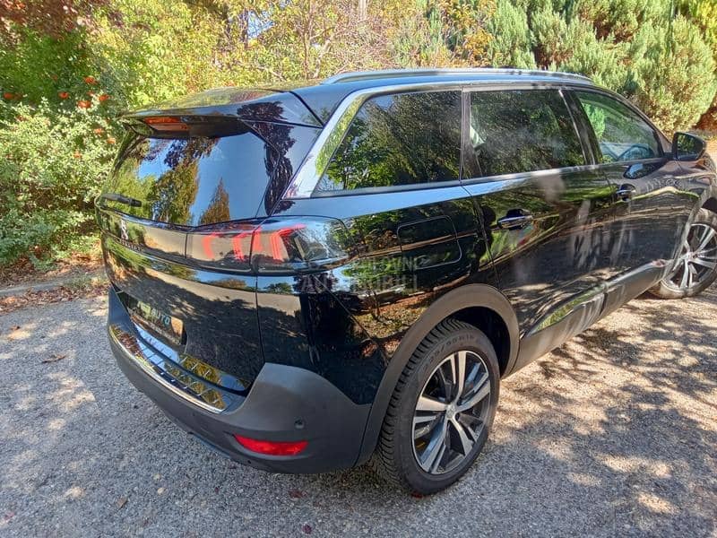 Peugeot 5008 1.5hdi ALLURE 7 sed