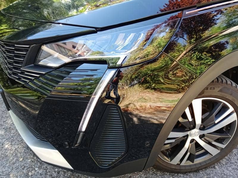 Peugeot 5008 1.5hdi ALLURE 7 sed