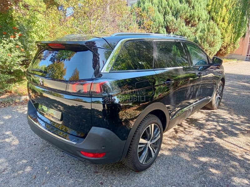 Peugeot 5008 1.5hdi ALLURE 7 sed