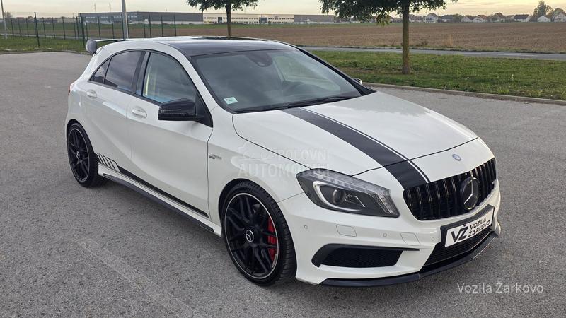 Mercedes Benz A 45 AMG 