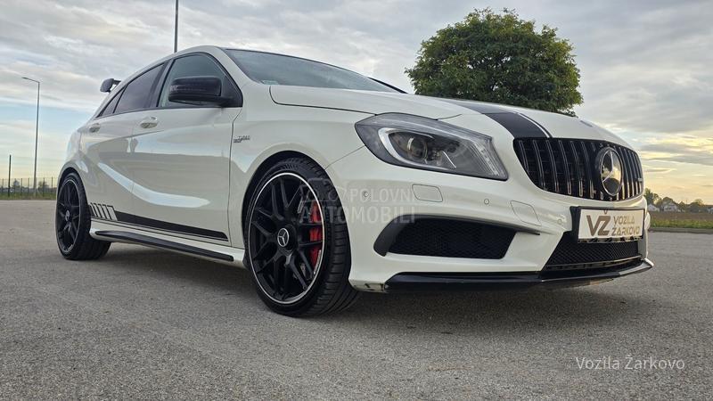Mercedes Benz A 45 AMG 
