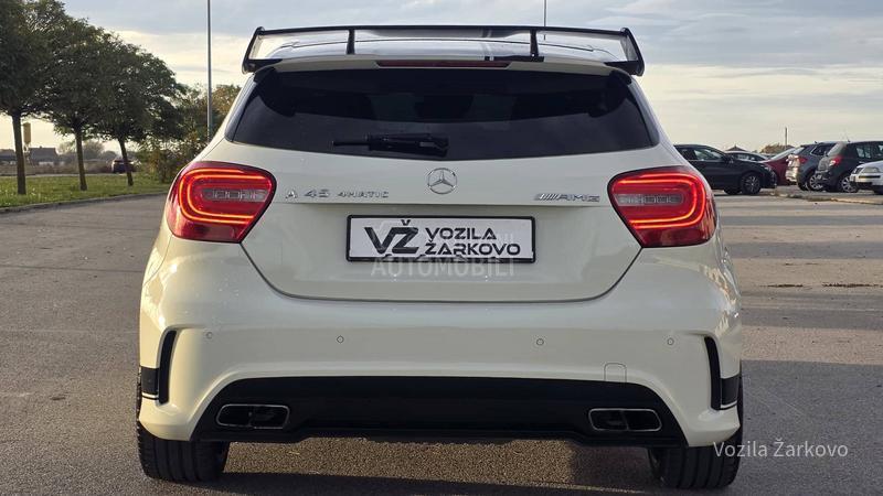 Mercedes Benz A 45 AMG 