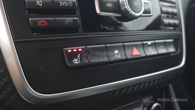 Mercedes Benz A 45 AMG 