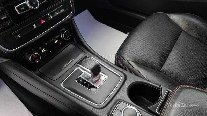 Mercedes Benz A 45 AMG 