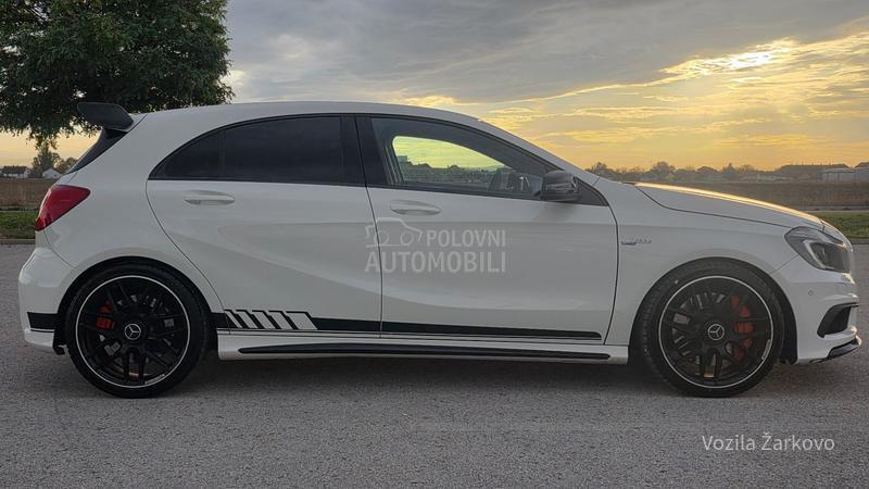 Mercedes Benz A 45 AMG 