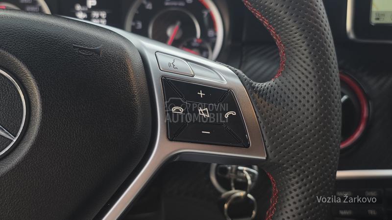 Mercedes Benz A 45 AMG 