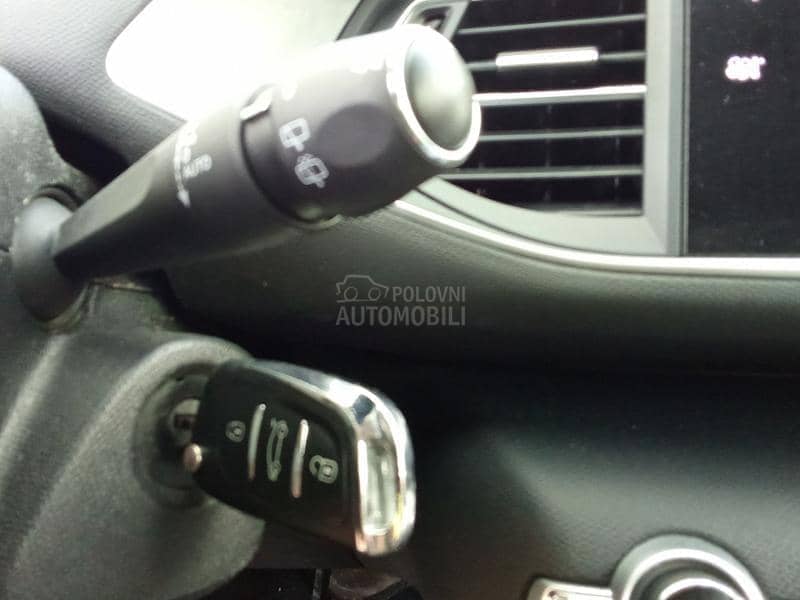 Peugeot 308 1,5hdi VIRTUAL