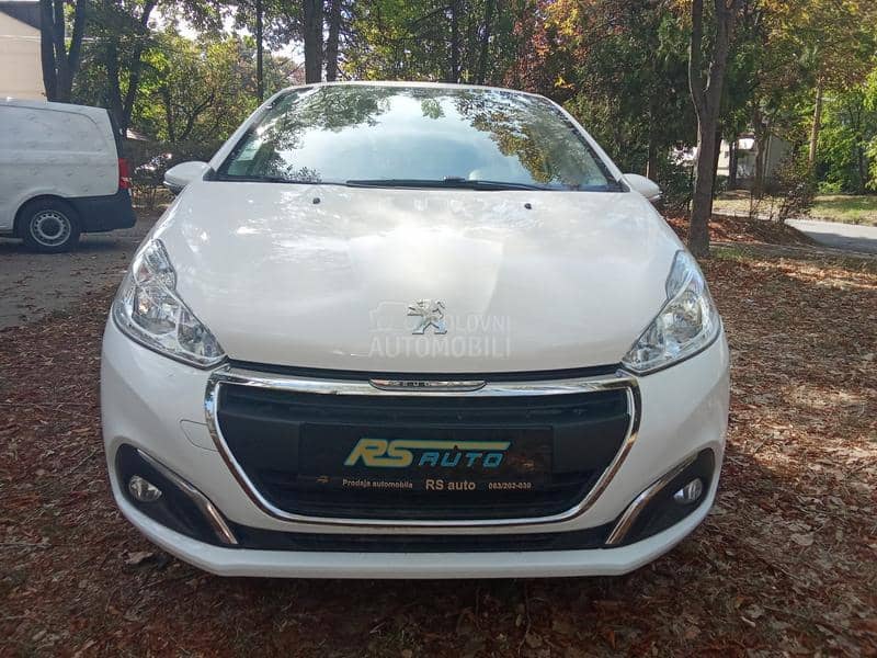 Peugeot 208 1.6HDI 75CV