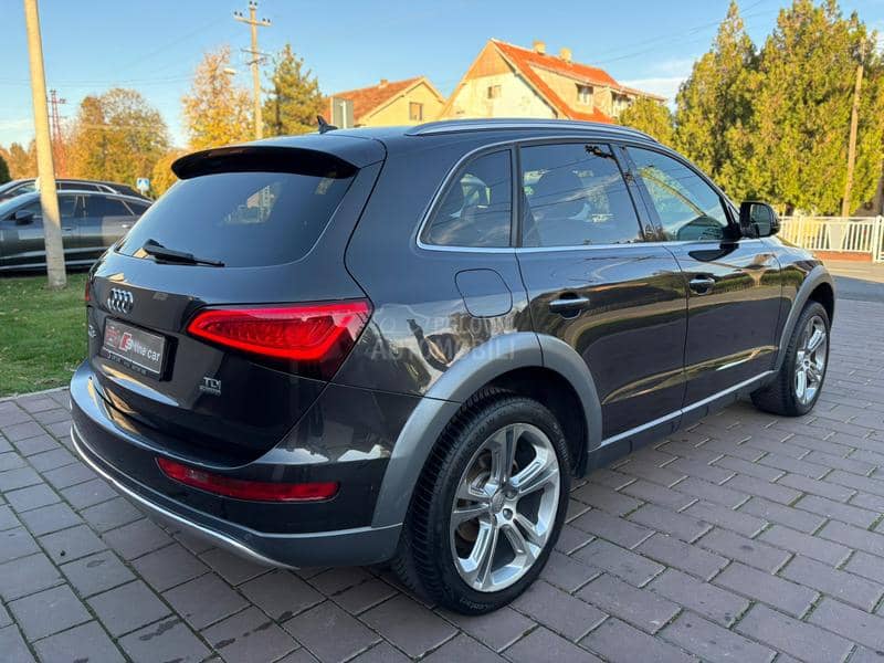 Audi Q5 ALLROAD LED NAVl