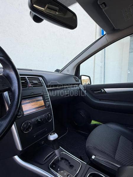 Mercedes Benz B 200 CDI