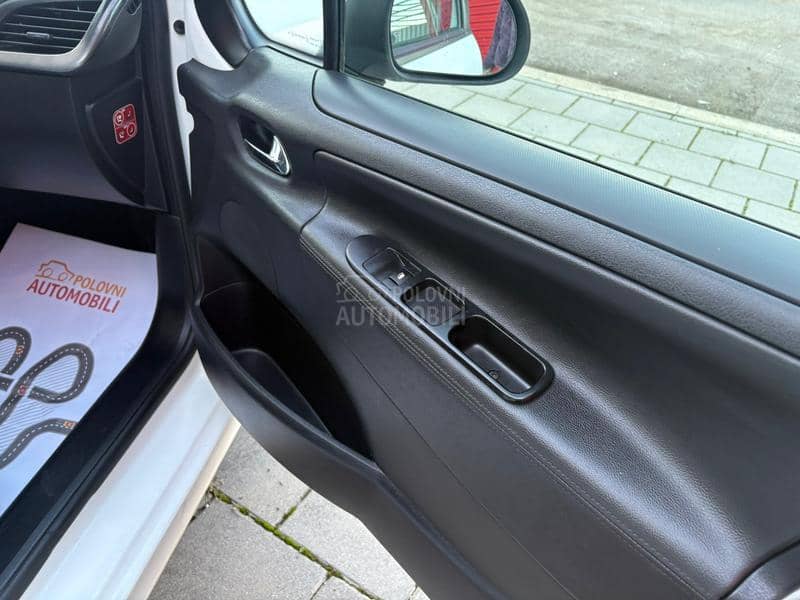 Peugeot 207 16 hdi