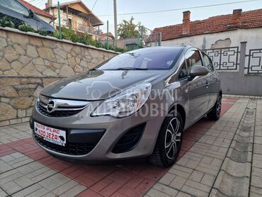 Opel Corsa D 1,2B retko u ponudi