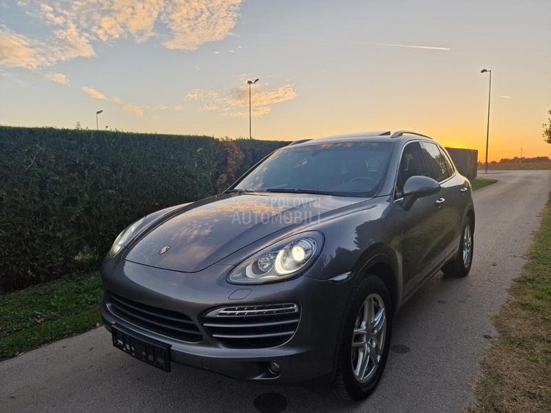 Porsche Cayenne 3.0d SIBER NOV