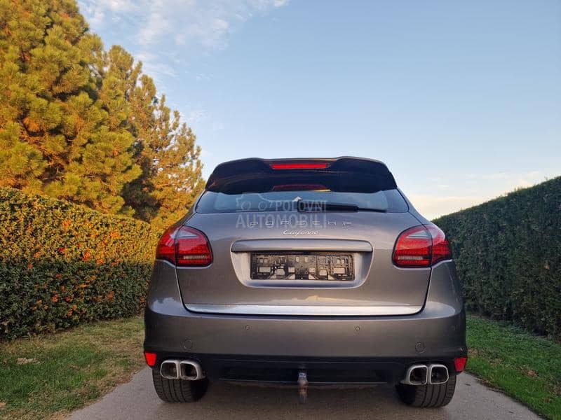 Porsche Cayenne 3.0d SIBER NOV