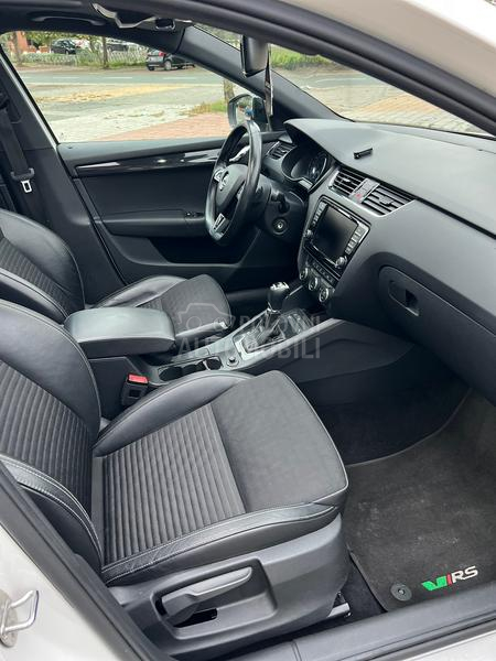 Škoda Octavia VRS DSG 4x4 PANO