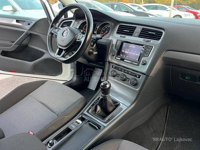 Volkswagen Golf 7 1.6 TDI LED