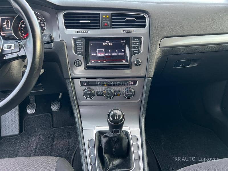 Volkswagen Golf 7 1.6 TDI LED