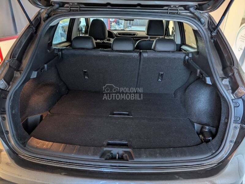 Nissan Qashqai 360 KAMERA Servi sna
