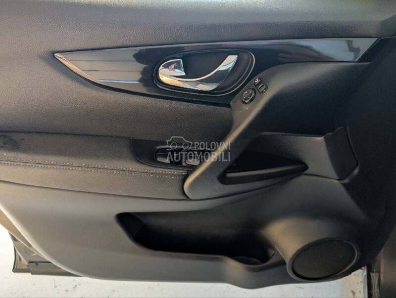 Nissan Qashqai 360 KAMERA Servi sna