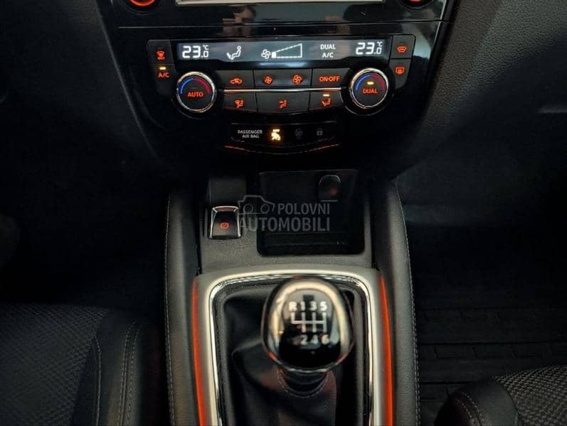 Nissan Qashqai 360 KAMERA Servi sna