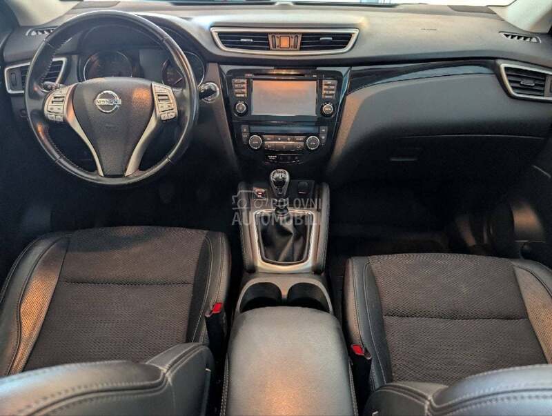 Nissan Qashqai 360 KAMERA Servi sna