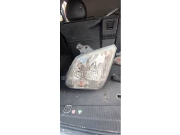 desni far za Opel Meriva