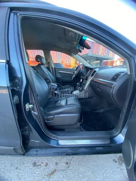 Chevrolet Captiva LT