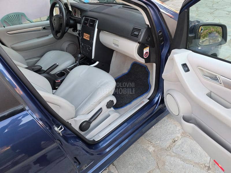 Mercedes Benz B 180 2.0D AwtomaticCH