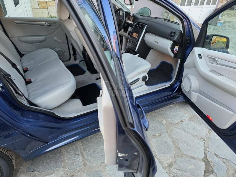 Mercedes Benz B 180 2.0D AwtomaticCH