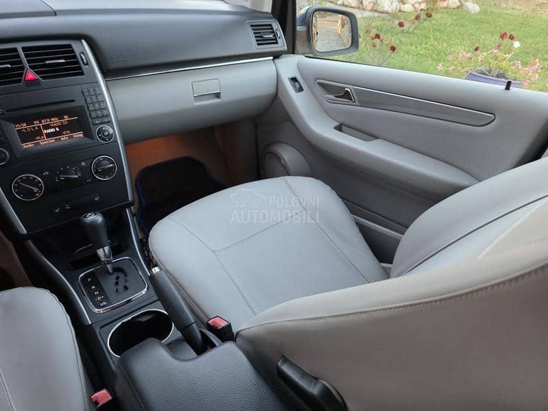 Mercedes Benz B 180 2.0D AwtomaticCH