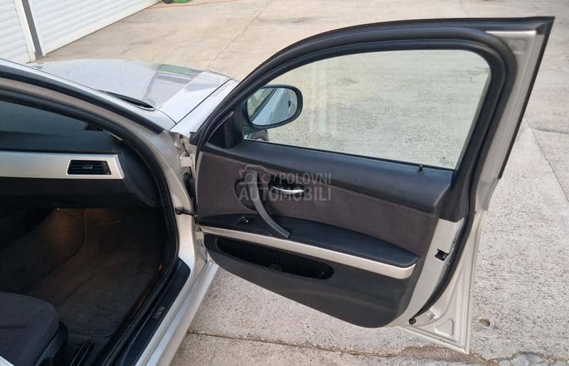 BMW 320 320D Xdrive AUTOM