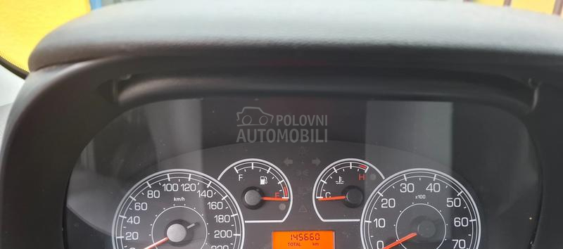 Fiat Grande Punto 1.2 8v NOOV