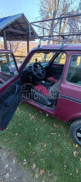 Lada Niva 