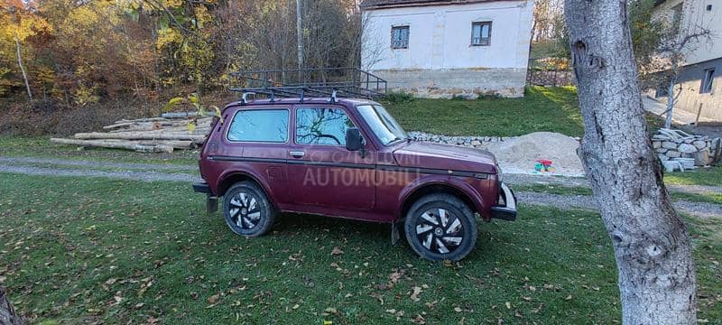 Lada Niva 