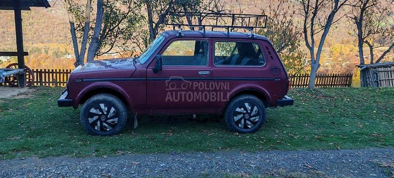 Lada Niva 