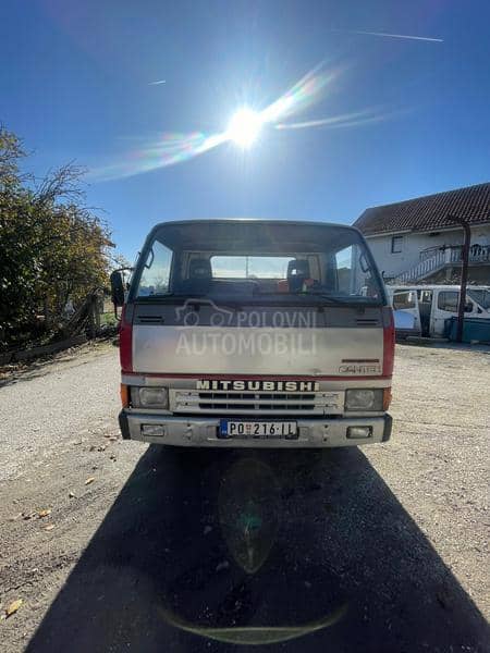Mitsubishi Canter
