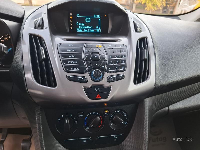 Ford Tourneo Connect 1.5/TDCI/TITANIUM