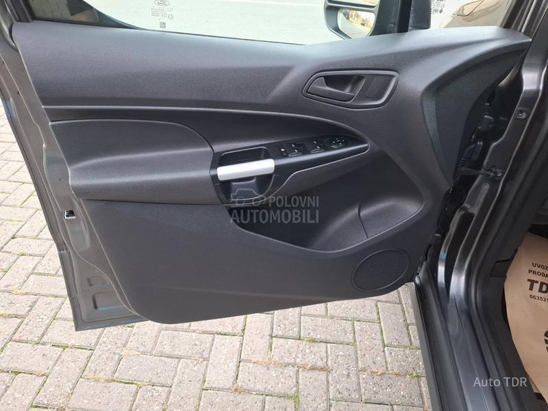 Ford Tourneo Connect 1.5/TDCI/TITANIUM