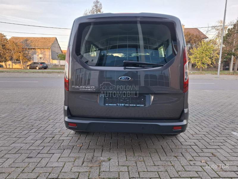 Ford Tourneo Connect 1.5/TDCI/TITANIUM