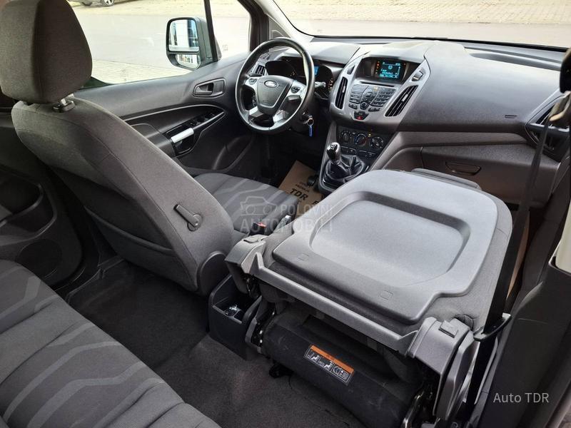 Ford Tourneo Connect 1.5/TDCI/TITANIUM