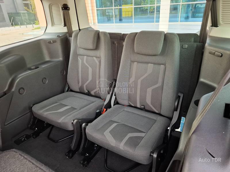 Ford Tourneo Connect 1.5/TDCI/TITANIUM