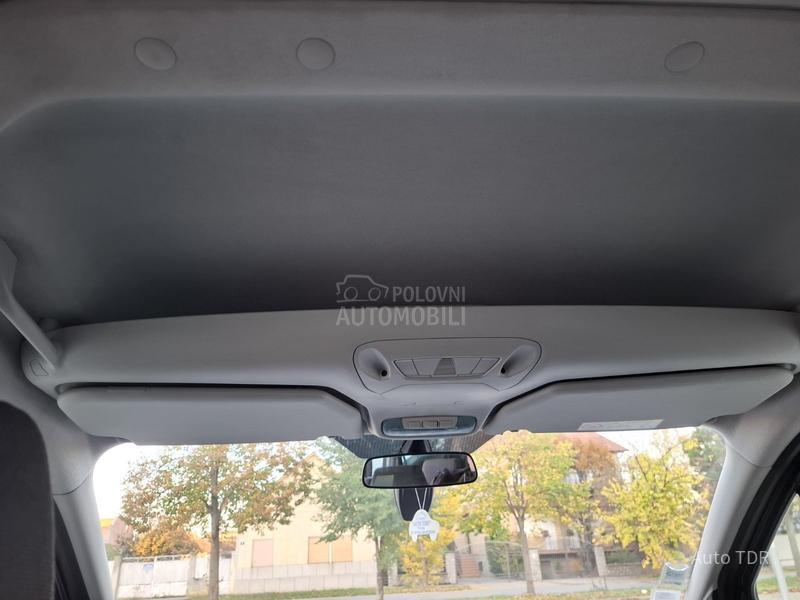 Ford Tourneo Connect 1.5/TDCI/TITANIUM