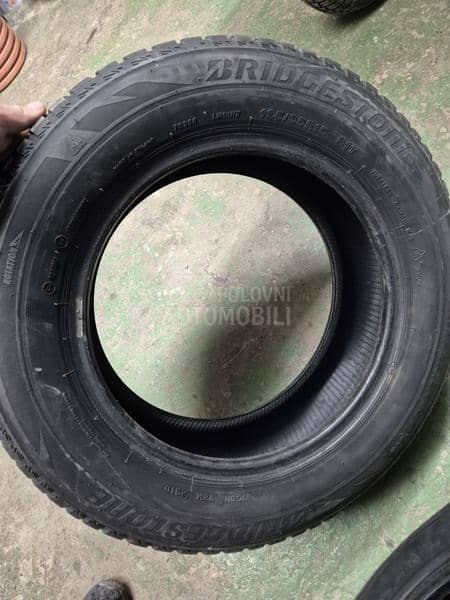 Bridgestone 195/65 R15 Zimska
