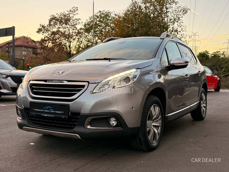 Peugeot 2008 1.6b ALLURE
