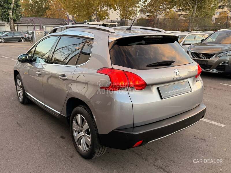 Peugeot 2008 1.6b ALLURE