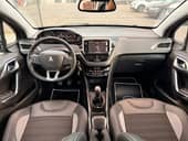 Peugeot 2008 1.6b ALLURE
