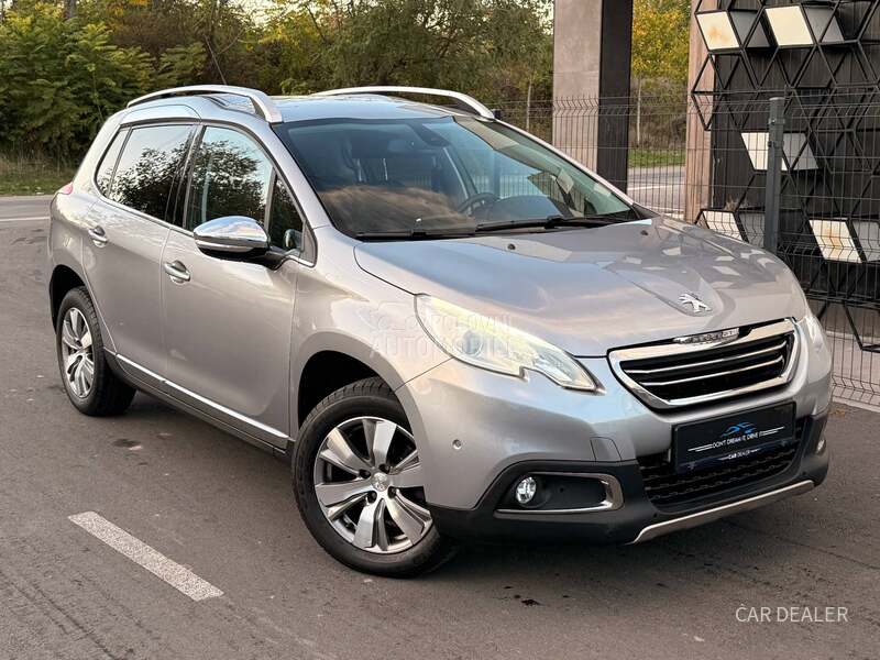 Peugeot 2008 1.6b ALLURE