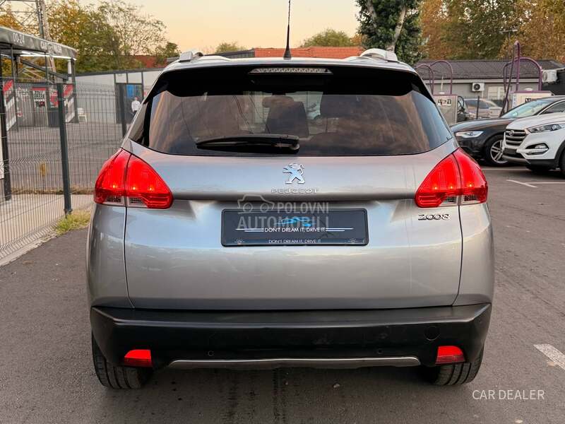 Peugeot 2008 1.6b ALLURE